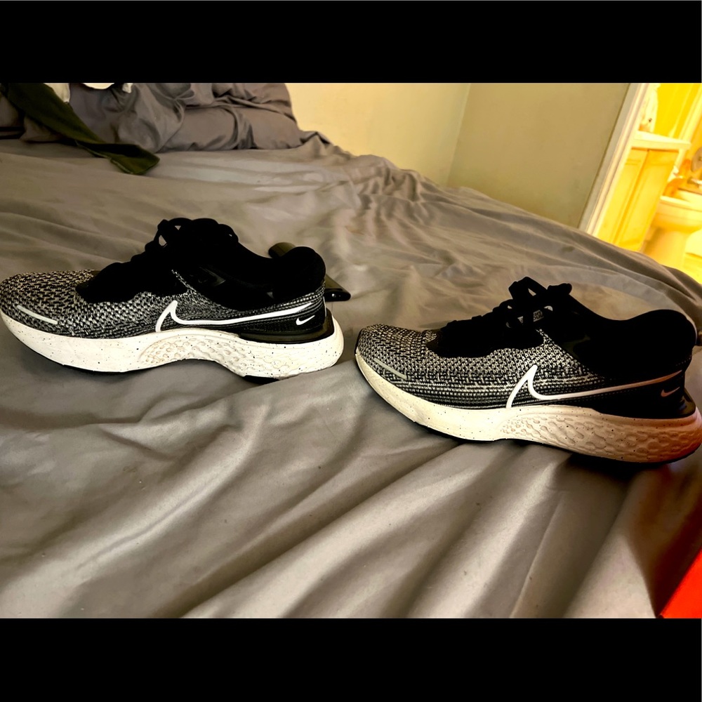 Woman’s Nike shoes
